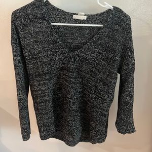 Black and white knitted comfortable sweater with v neck